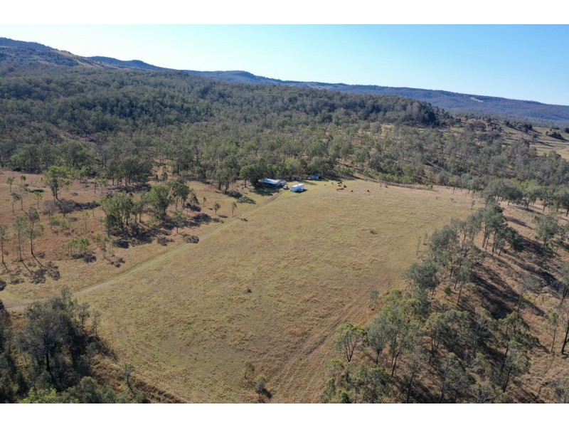 1 Barn Road, Emu Creek QLD 4355