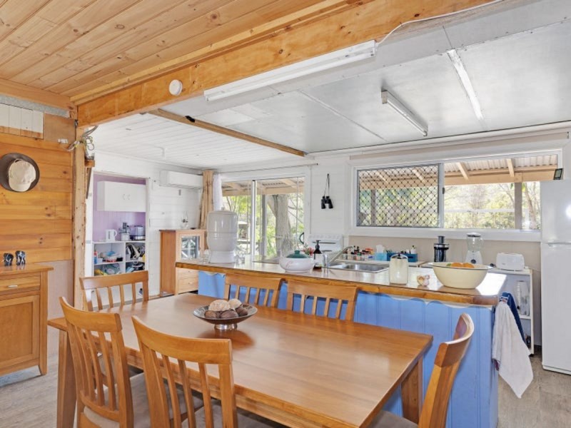 5 Jessie Lane, Murphys Creek QLD 4352