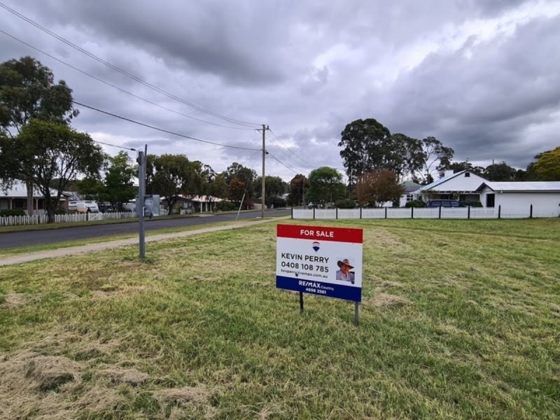 29 Toowoomba Road, Crows Nest QLD 4355