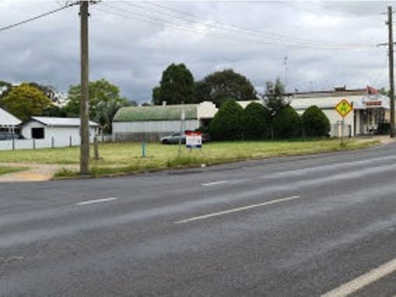 29 Toowoomba Road, Crows Nest QLD 4355