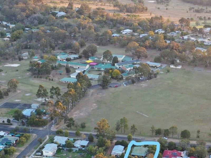 16 Littleton Street, Crows Nest QLD 4355