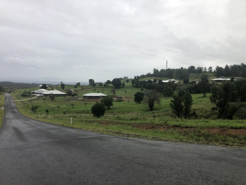 89 Rutherford Road, Withcott QLD 4352