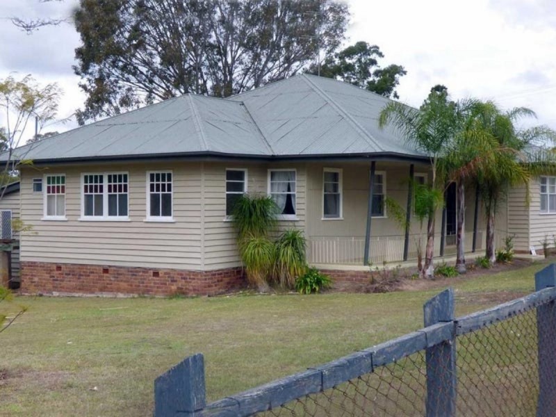 14 Church Street, Crows Nest QLD 4355