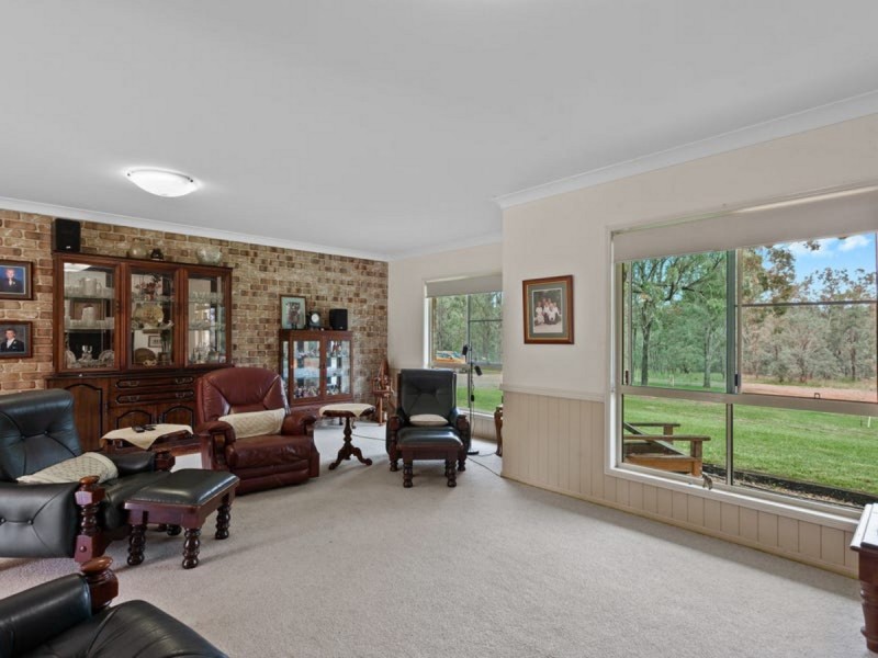 120 Volp Road, Meringandan QLD 4352