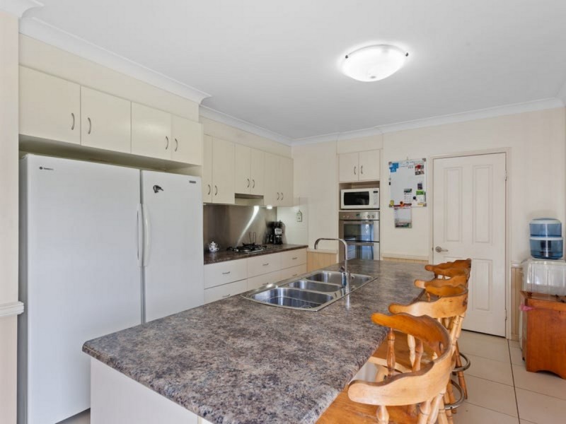 120 Volp Road, Meringandan QLD 4352