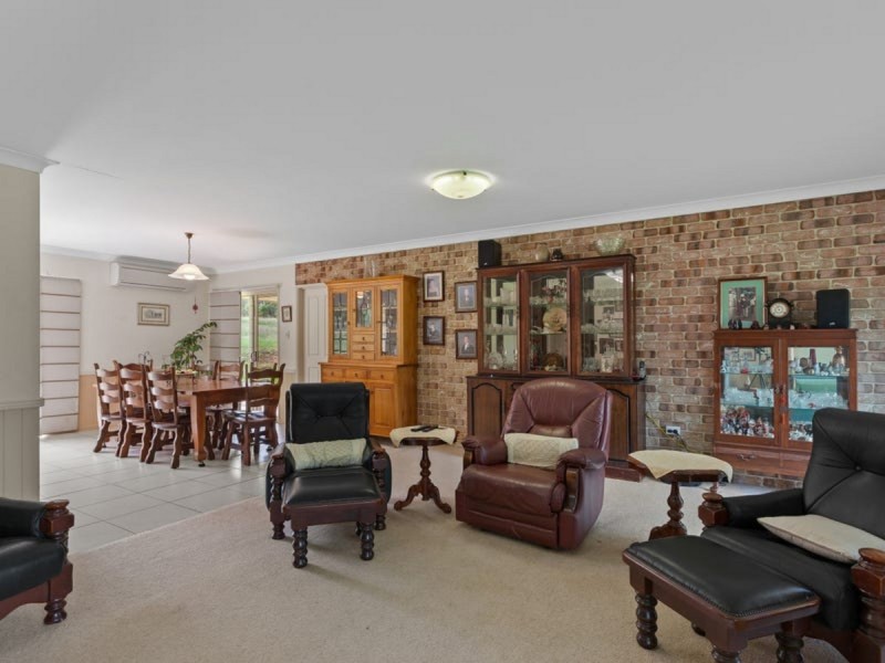 120 Volp Road, Meringandan QLD 4352