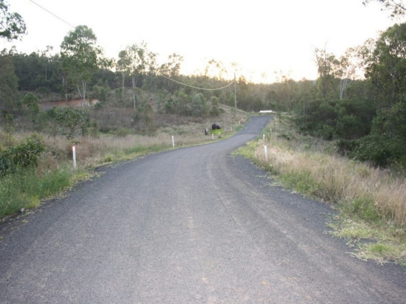81 Green Gully Road, Upper Lockyer QLD 4352