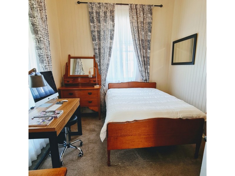 5 King Street, Goombungee QLD 4354