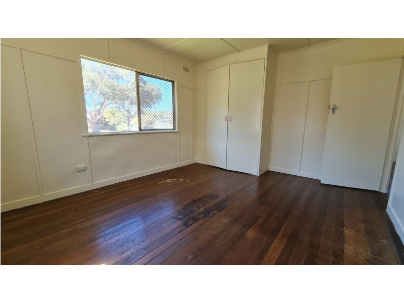 31 Dwyer Street, Harlaxton QLD 4350