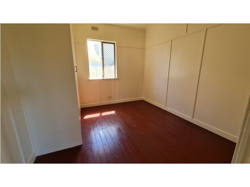 31 Dwyer Street, Harlaxton QLD 4350