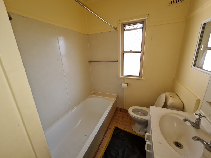 31 Dwyer Street, Harlaxton QLD 4350