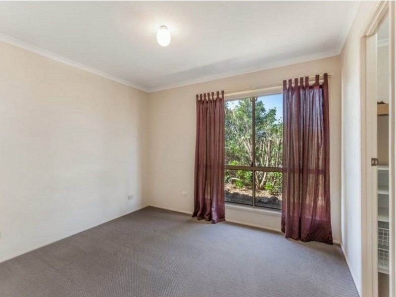 33 Liquidambar Street, Glenvale QLD 4350