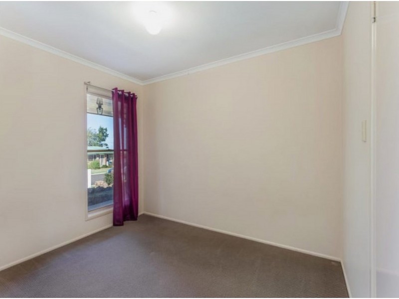33 Liquidambar Street, Glenvale QLD 4350
