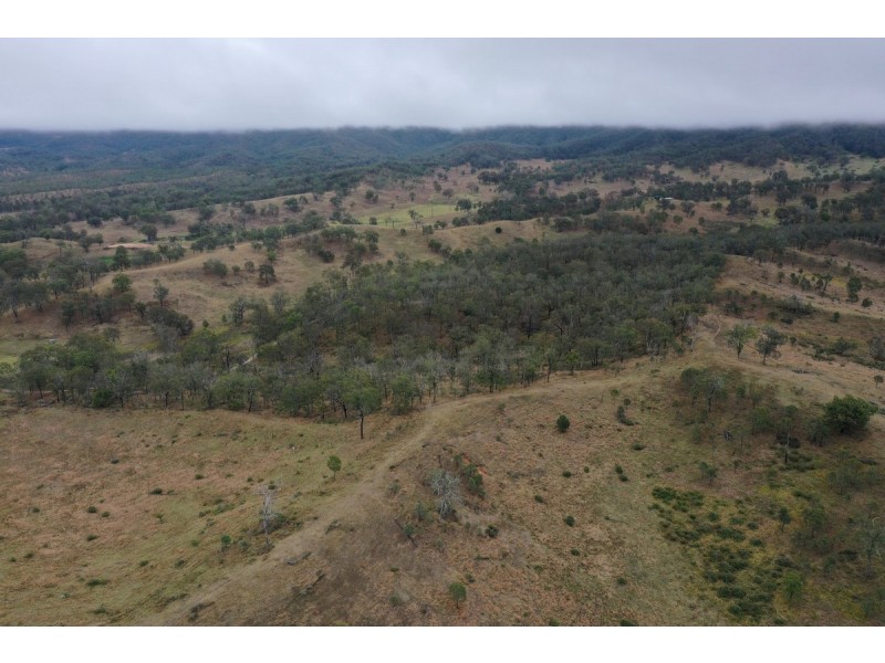 104 Andrews Dip Road, The Bluff QLD 4355