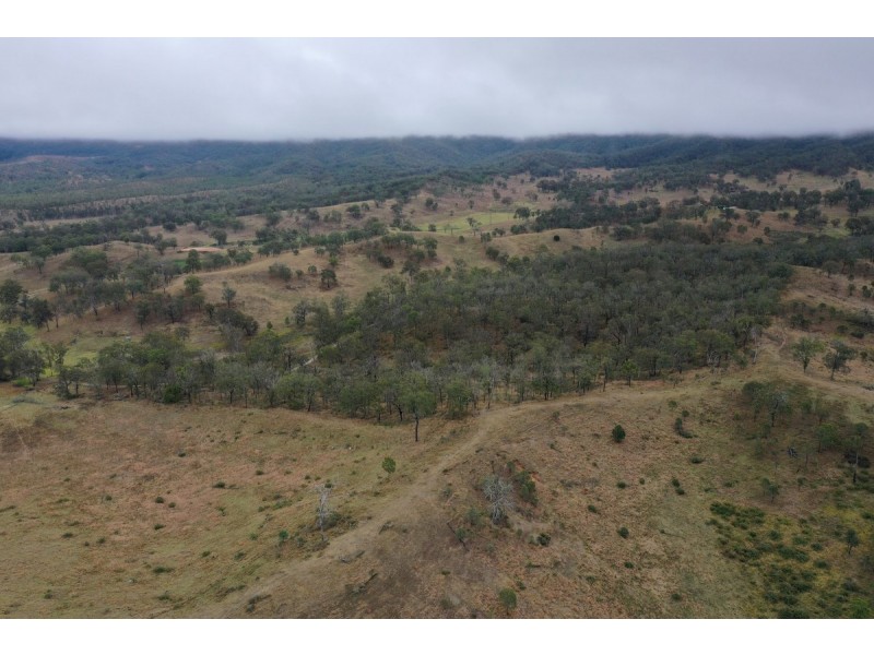 104 Andrews Dip Road, The Bluff QLD 4355