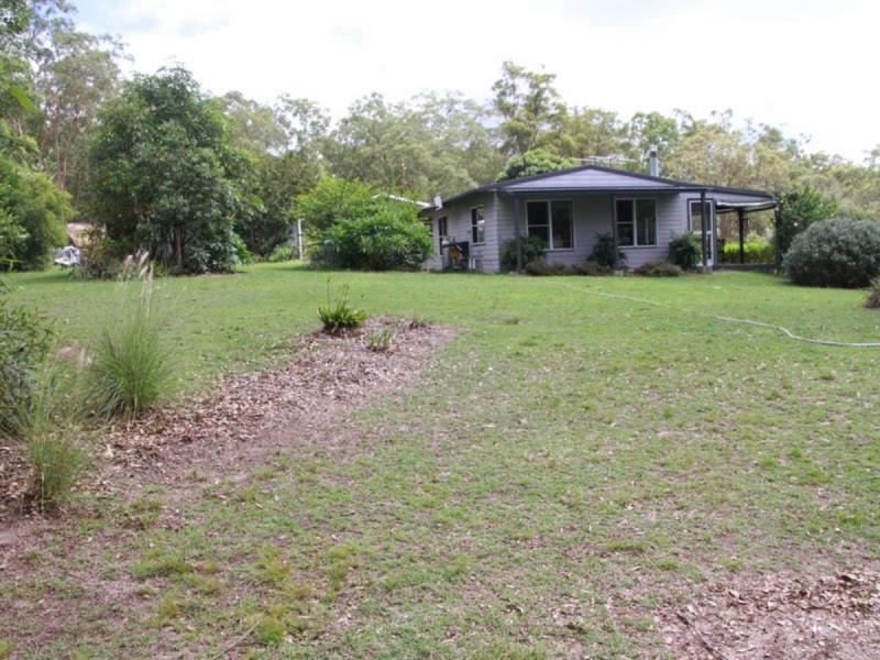 98 Dahl Road, Crows Nest QLD 4355
