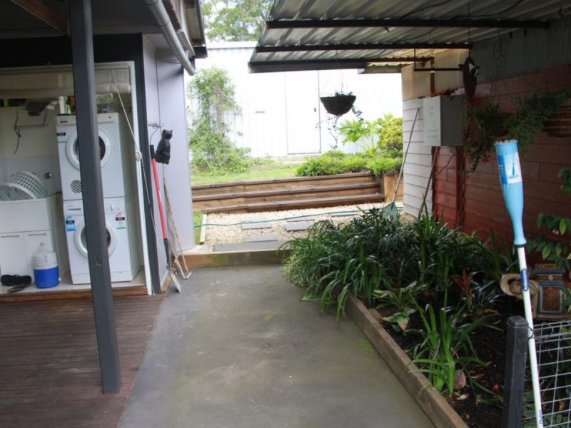 98 Dahl Road, Crows Nest QLD 4355