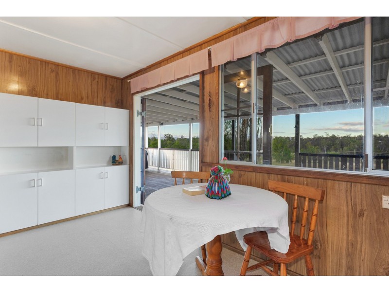 261 Murphys Creek Road, Postmans Ridge QLD 4352
