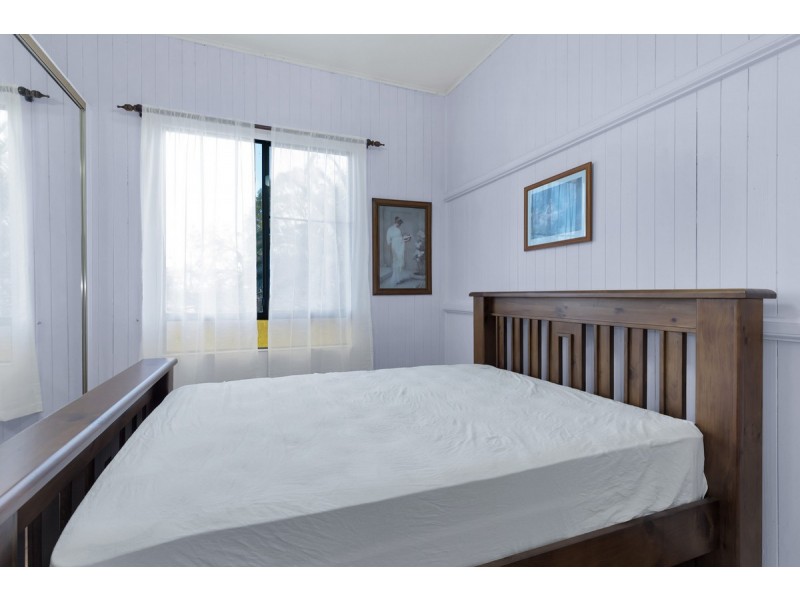 261 Murphys Creek Road, Postmans Ridge QLD 4352