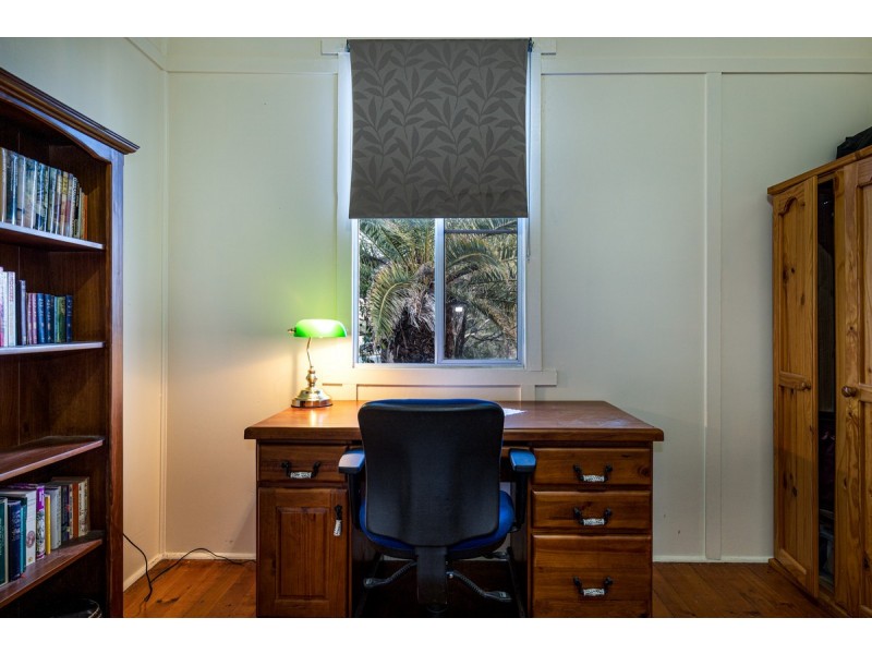 261 Murphys Creek Road, Postmans Ridge QLD 4352