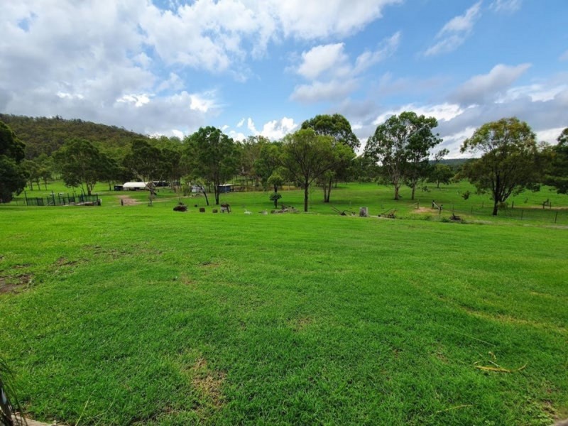 East Cooyar QLD 4353