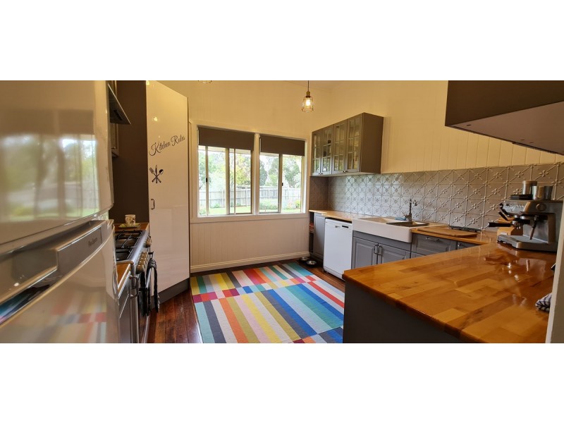 15 Kann Street, Haden QLD 4353