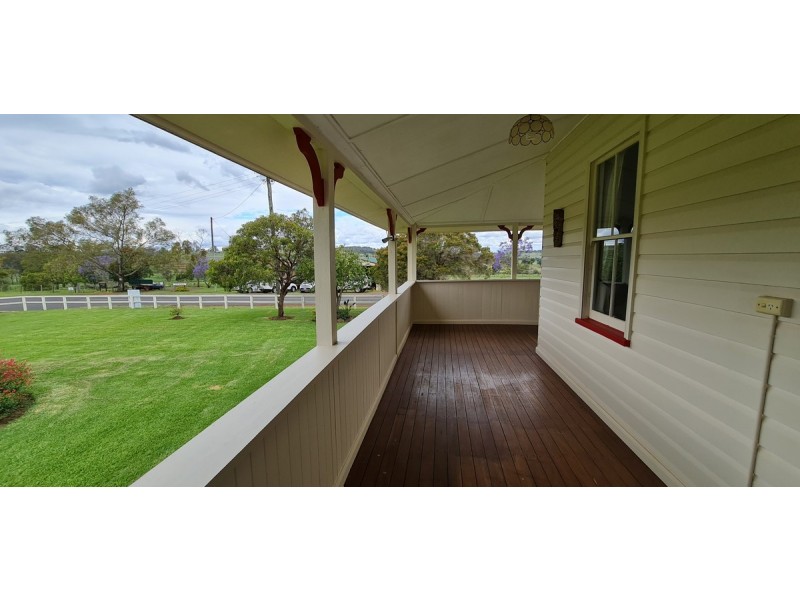 15 Kann Street, Haden QLD 4353