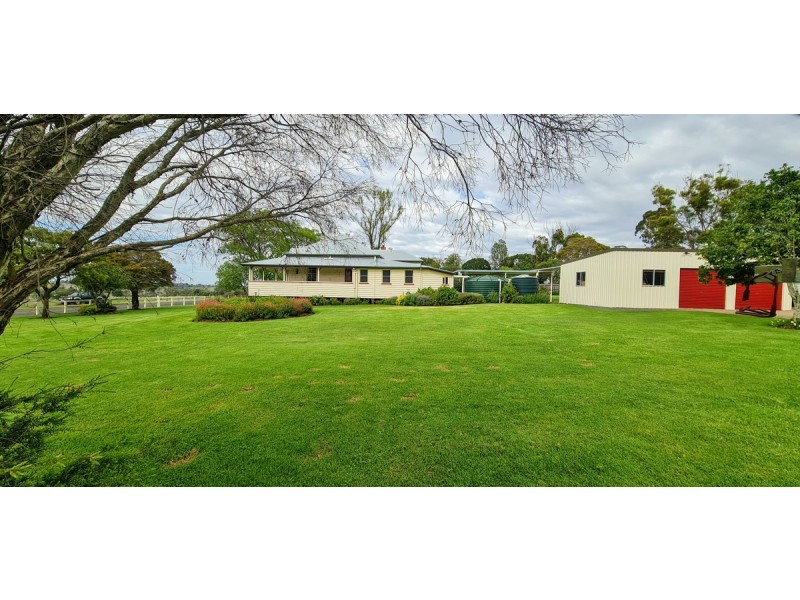 15 Kann Street, Haden QLD 4353