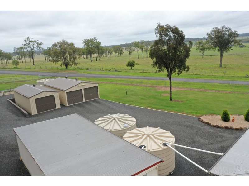 11 Golf Course Road, Goombungee QLD 4354