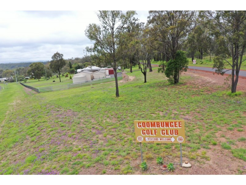 11 Golf Course Road, Goombungee QLD 4354