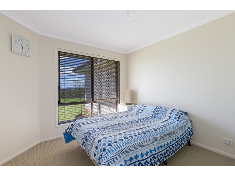 8 Lavender Road, Helidon Spa QLD 4344