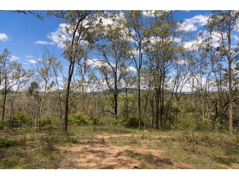 8 Lavender Road, Helidon Spa QLD 4344