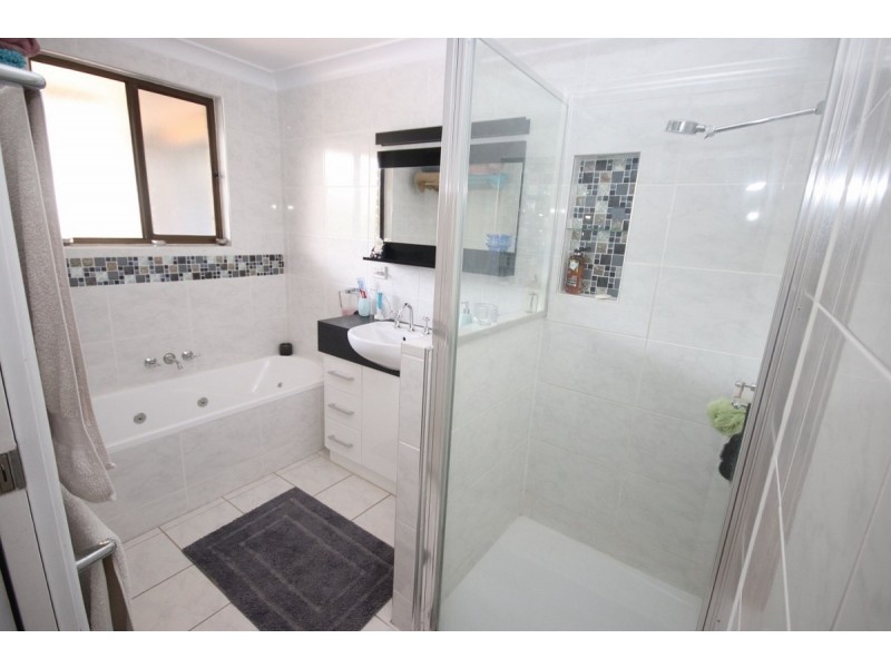 2 Junction Street, Crows Nest QLD 4355