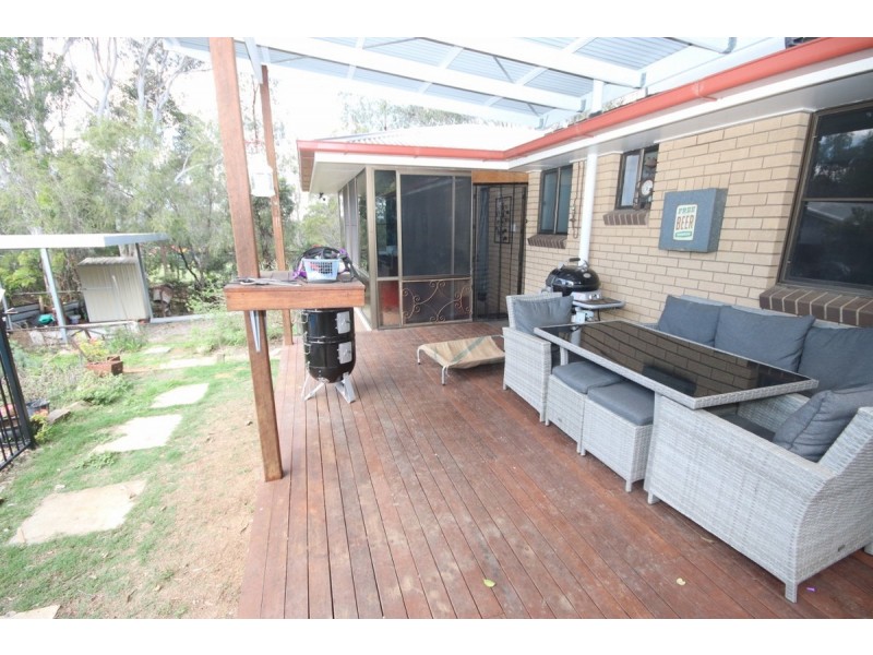 2 Junction Street, Crows Nest QLD 4355