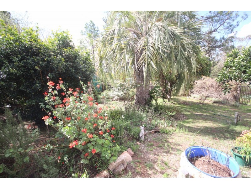 2 Junction Street, Crows Nest QLD 4355