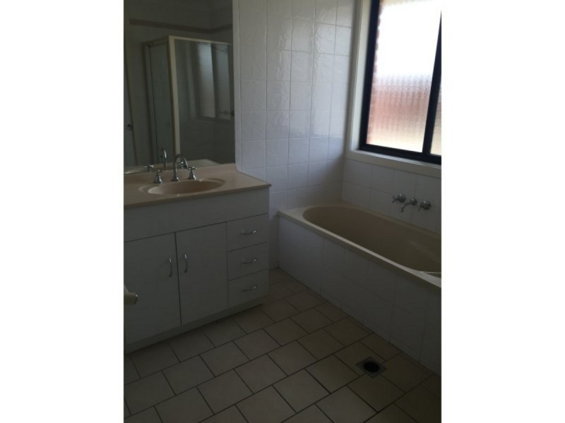 Unit 1/3 George Street, Helidon QLD 4344
