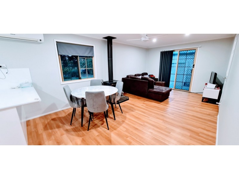 4 Kann Street, Goombungee QLD 4354