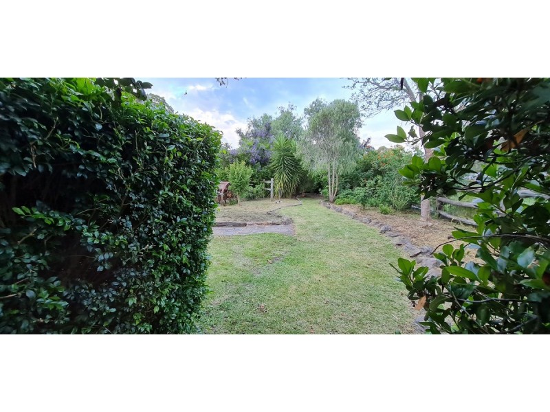 4 Kann Street, Goombungee QLD 4354