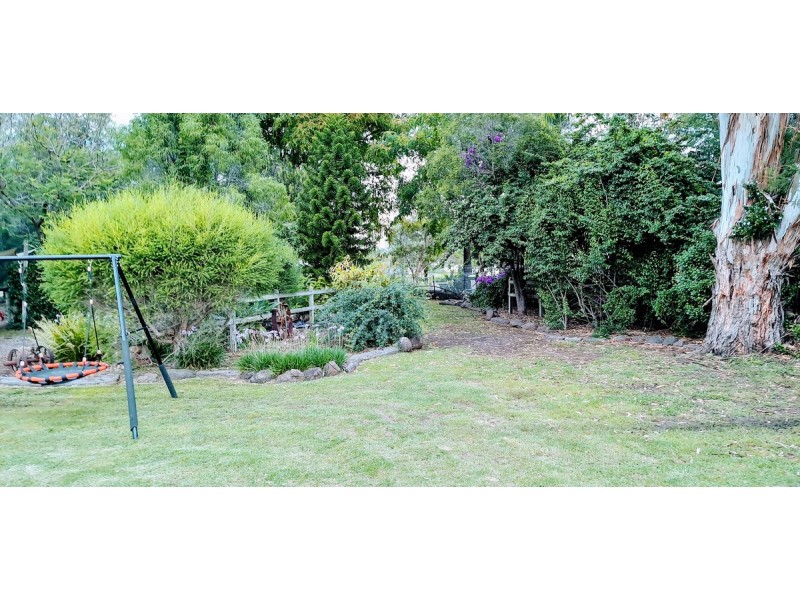4 Kann Street, Goombungee QLD 4354