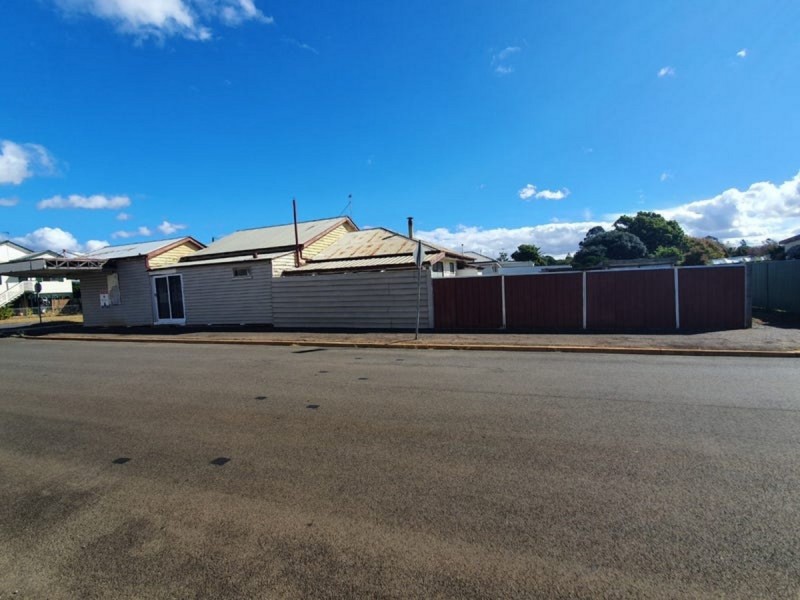 51 Rome Street, Newtown QLD 4350