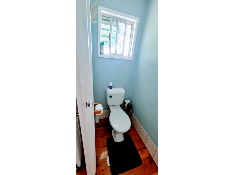 121 Gomoran Bergen Road, Goombungee QLD 4354