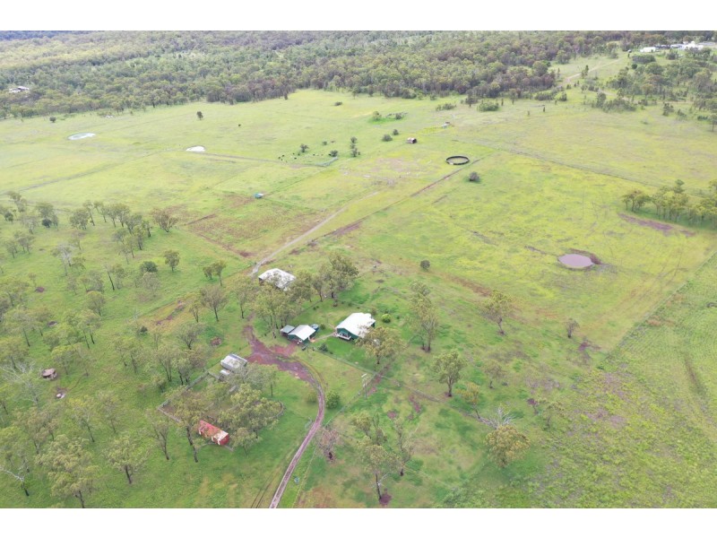 121 Gomoran Bergen Road, Goombungee QLD 4354