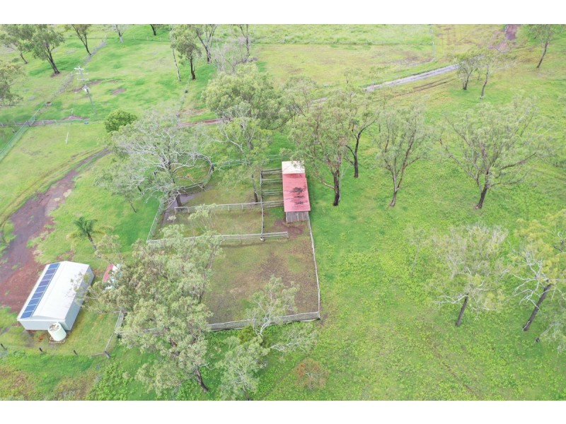 121 Gomoran Bergen Road, Goombungee QLD 4354