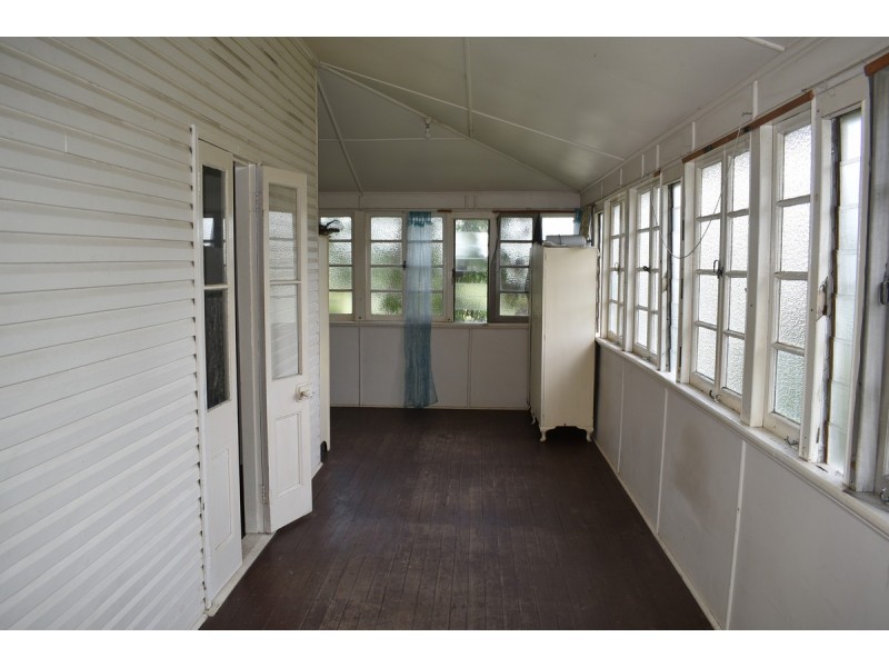 House 1043 Murphys Creek Road, Murphys Creek QLD 4352