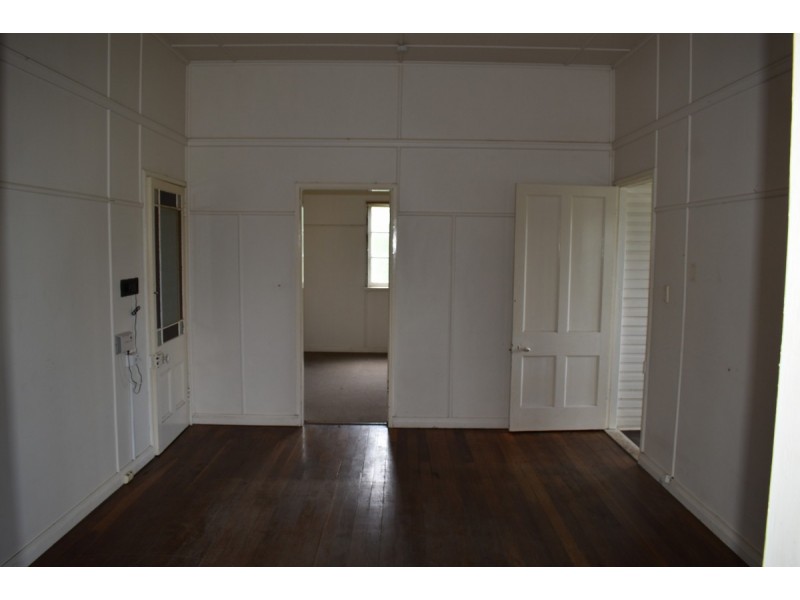 House 1043 Murphys Creek Road, Murphys Creek QLD 4352