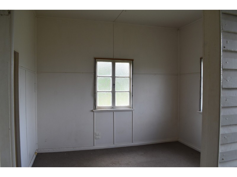 House 1043 Murphys Creek Road, Murphys Creek QLD 4352