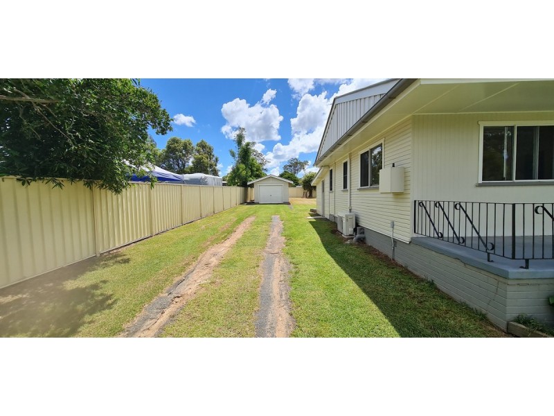 11 Gleeson Street, Crows Nest QLD 4355