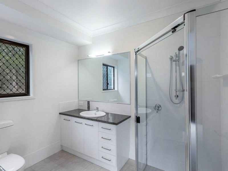 15 Dolleys Road, Withcott QLD 4352