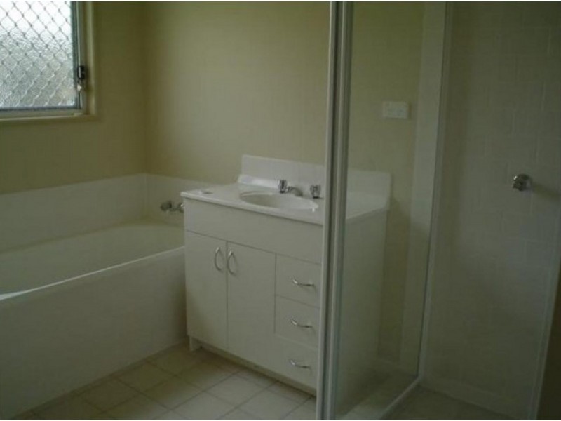 10 Carly Drive, Helidon QLD 4344