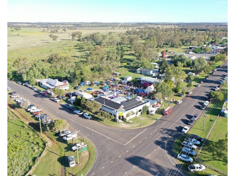 4-6 Progress Street, Quinalow QLD 4403